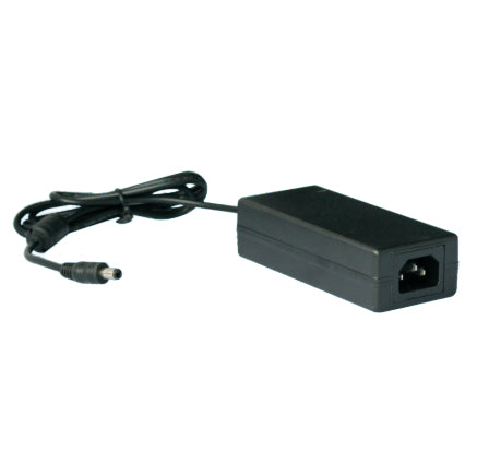 Fuente de Poder Saxxon Regulada de 12 VCD, 4.1 Amperes, Certificacion UL, Cable de 1.2m