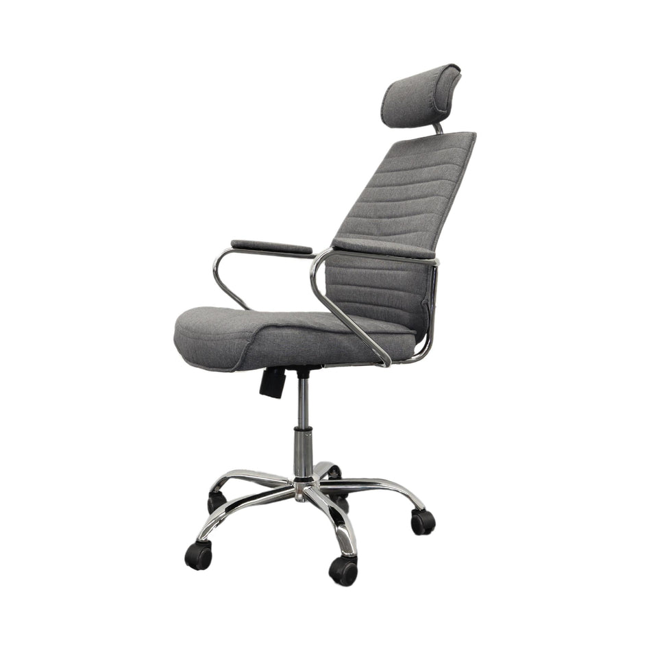 Silla Gerencial Gris modelo POLARIS, Reposabrazos, Altura Ajustable, Perchero en Cabecera, Base Metalica, 5 Llantas